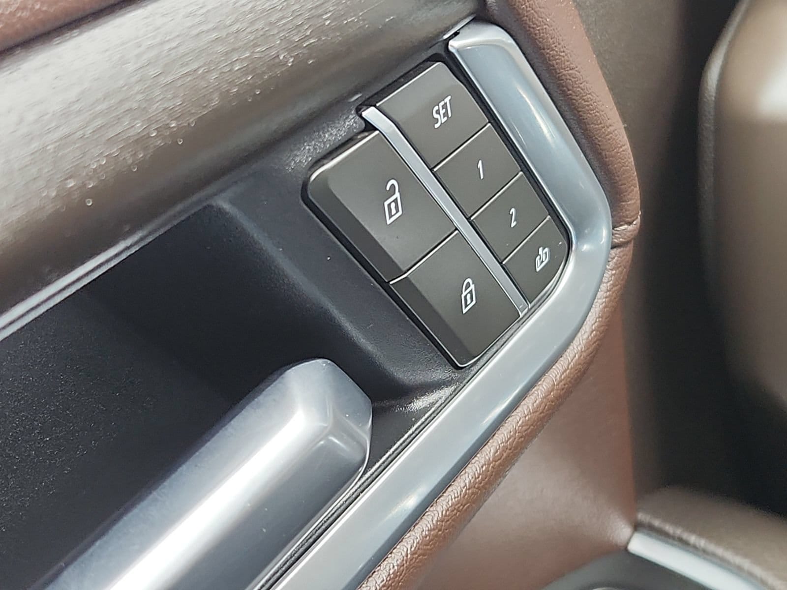 2025 GMC Sierra 2500HD Denali - Photo 17