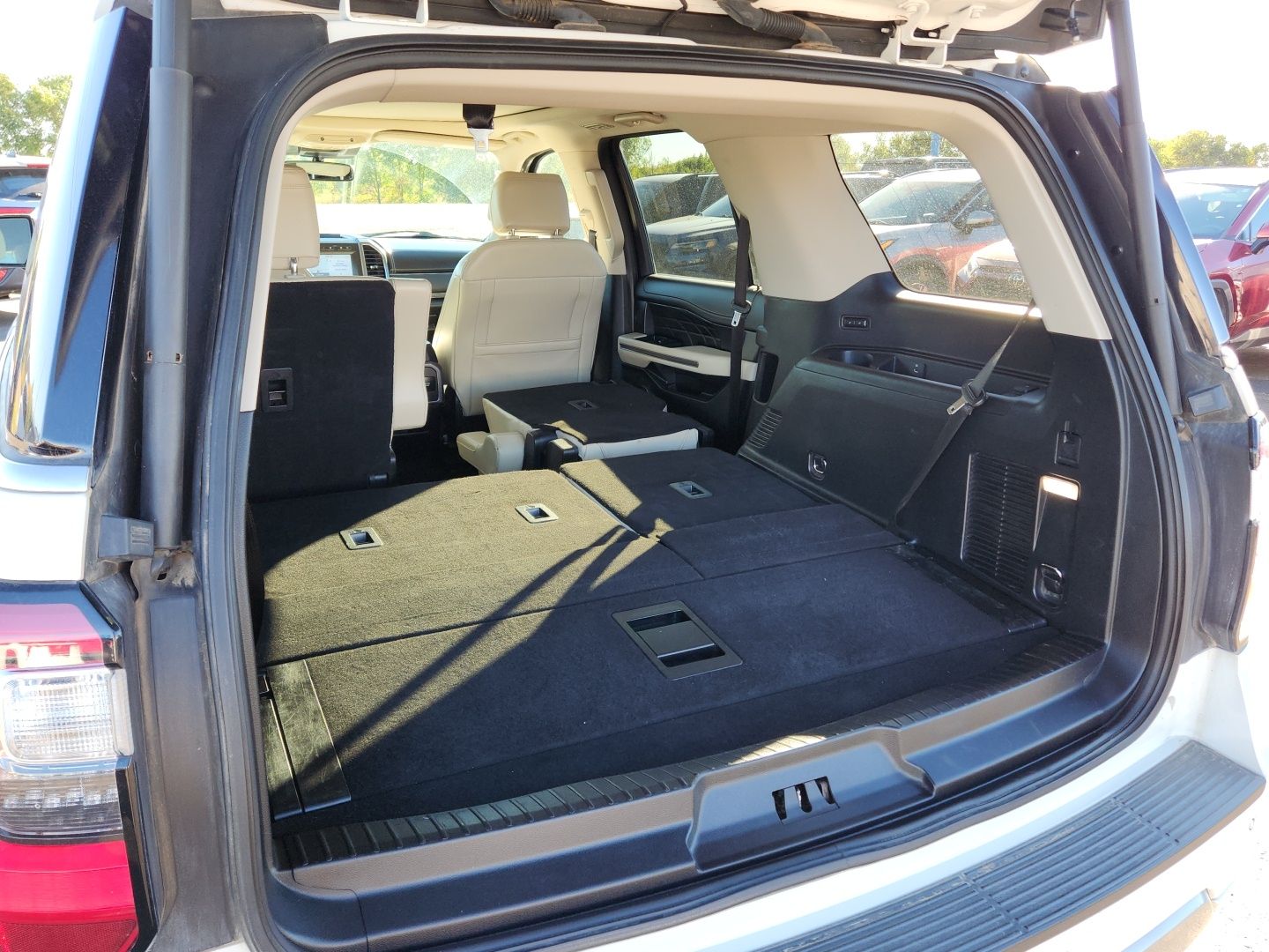 2021 Ford Expedition Platinum - Photo 8