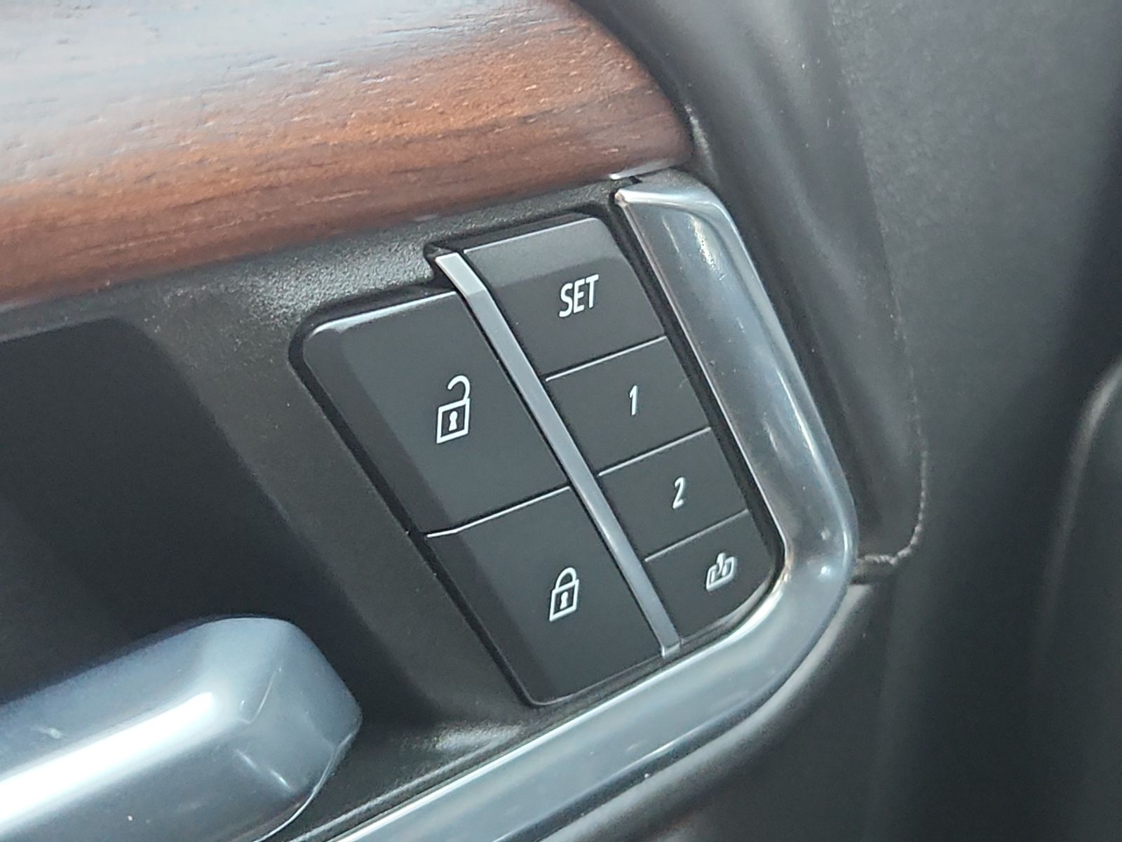 2024 GMC Sierra 2500HD Denali Ultimate - Photo 17