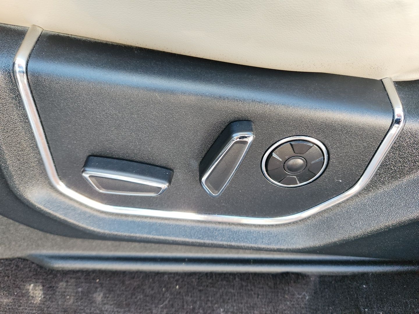 2021 Ford Expedition Platinum - Photo 13