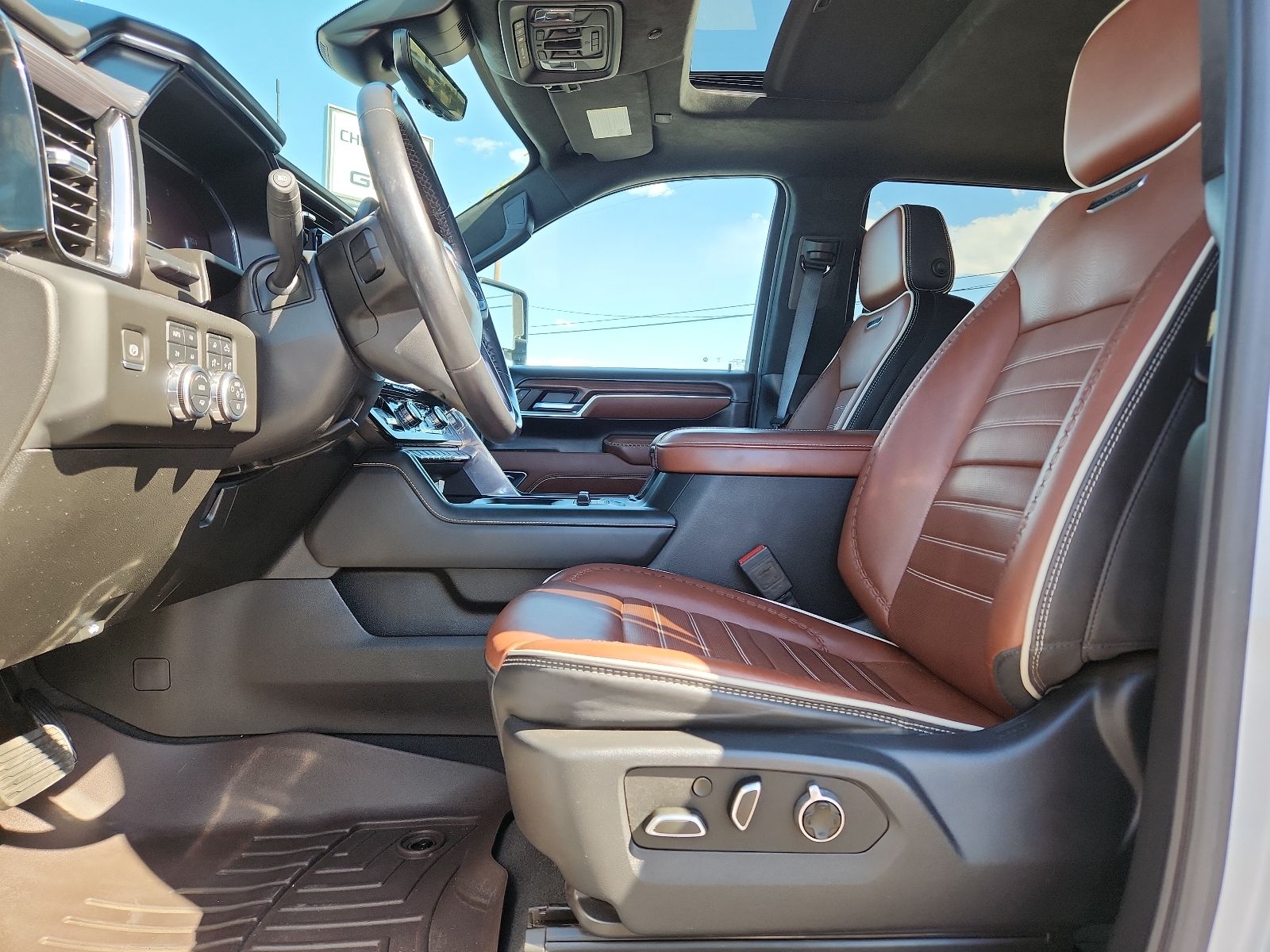 2024 GMC Sierra 2500HD Denali Ultimate - Photo 11