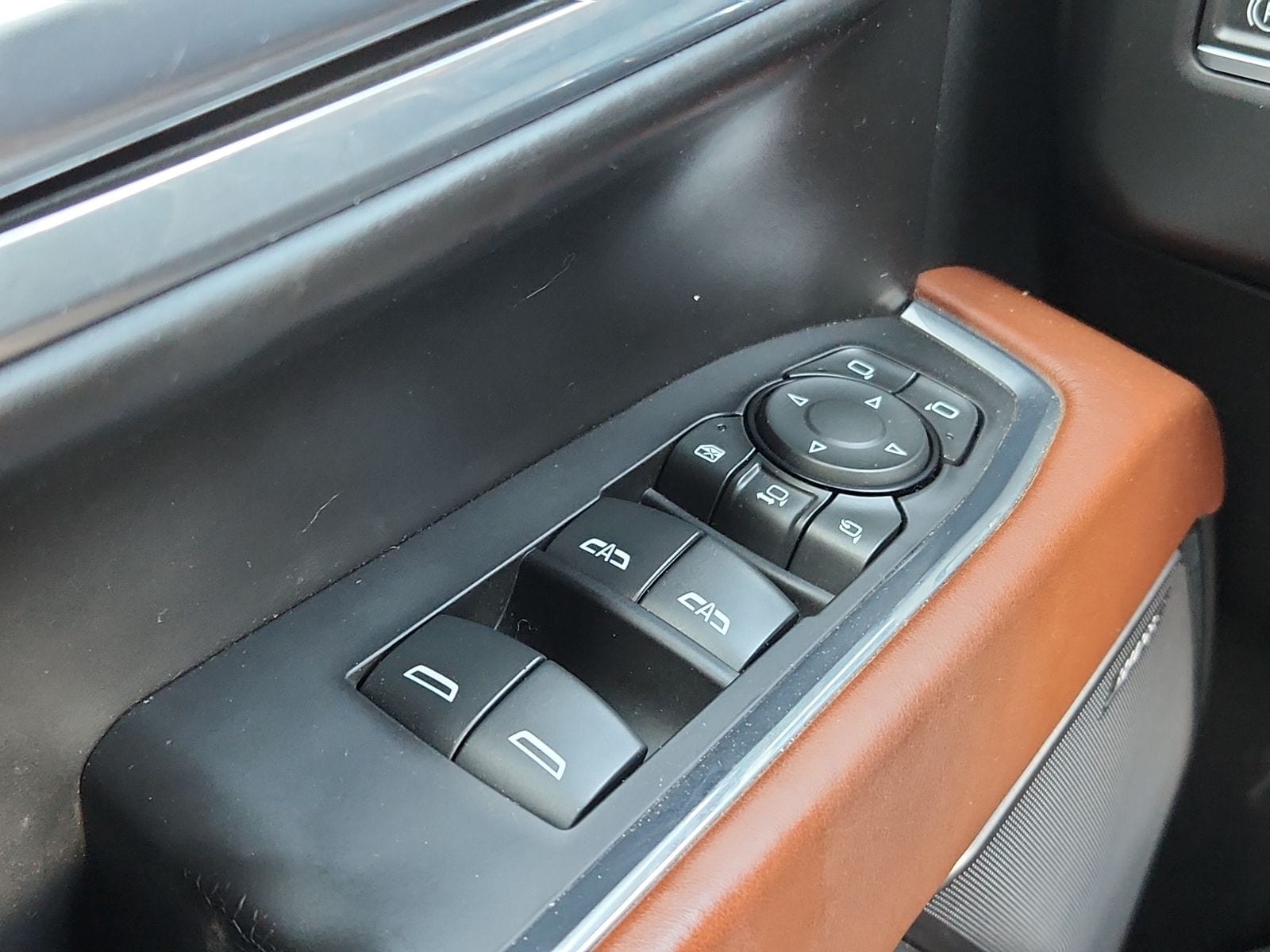 2024 GMC Sierra 2500HD Denali Ultimate - Photo 13