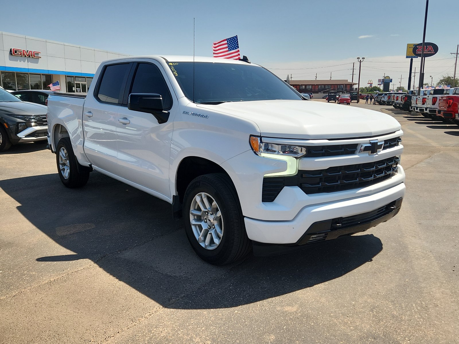 2023 Chevrolet Silverado 1500 RST - Photo 6