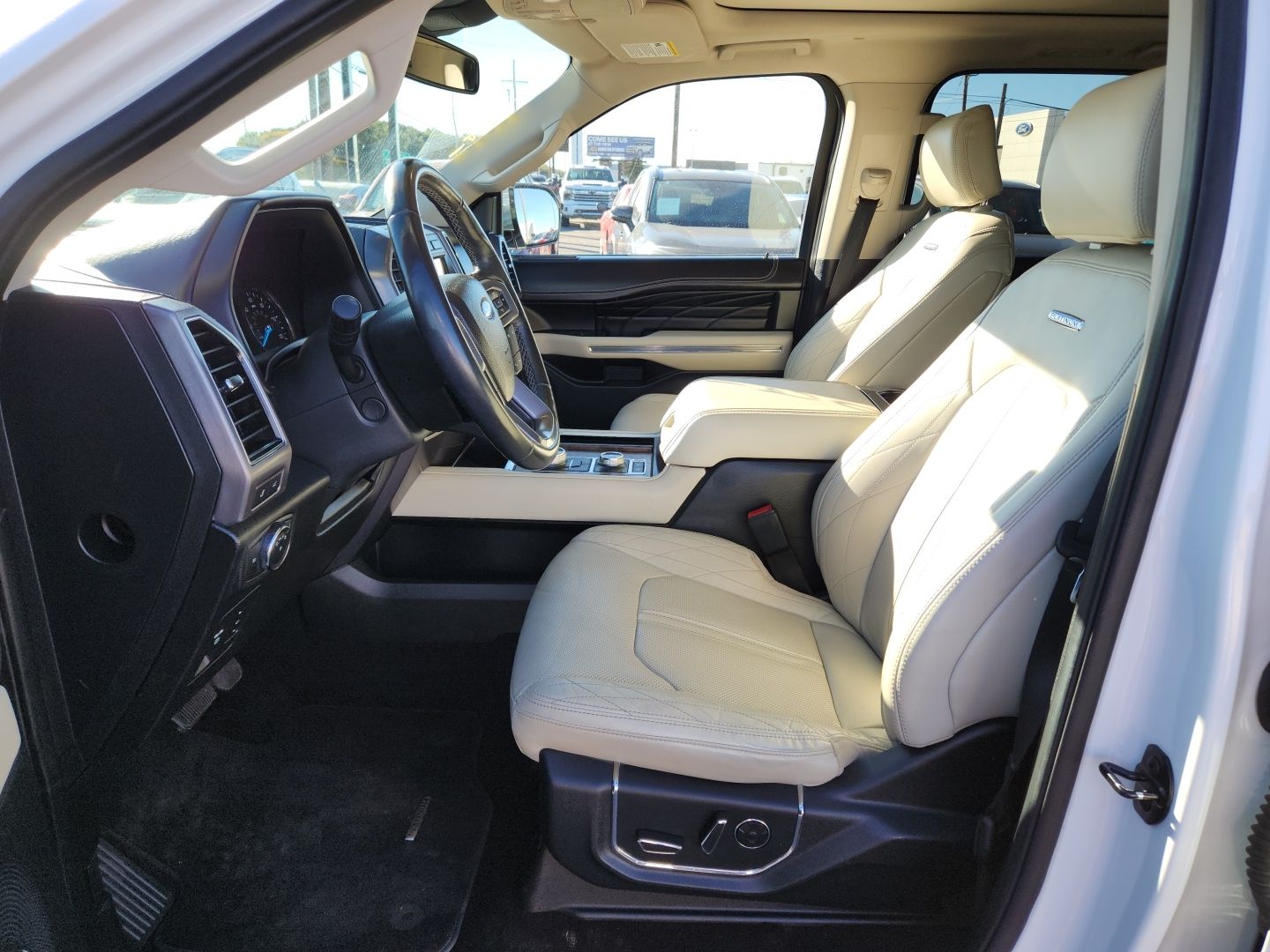 2021 Ford Expedition Platinum - Photo 12