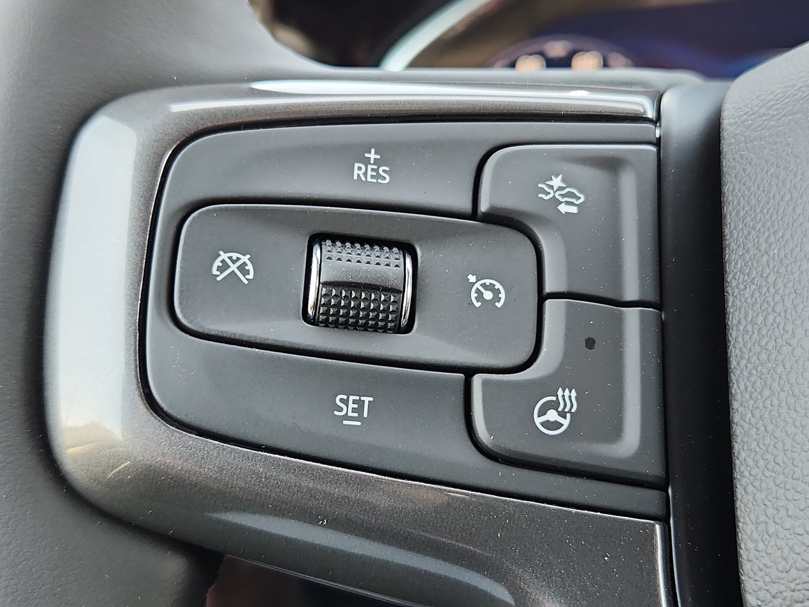 2026 Chevrolet Silverado 2500 HD ZR2 - Photo 17