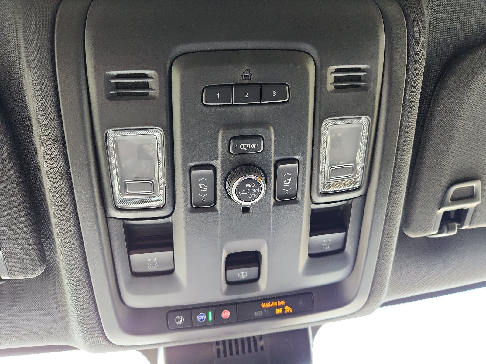 2023 GMC Yukon XL AT4 - Photo 19