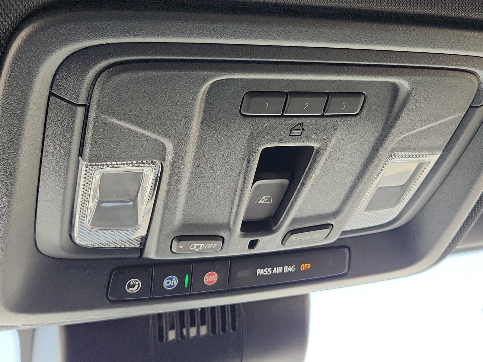 2026 Chevrolet Silverado 2500 HD ZR2 - Photo 15