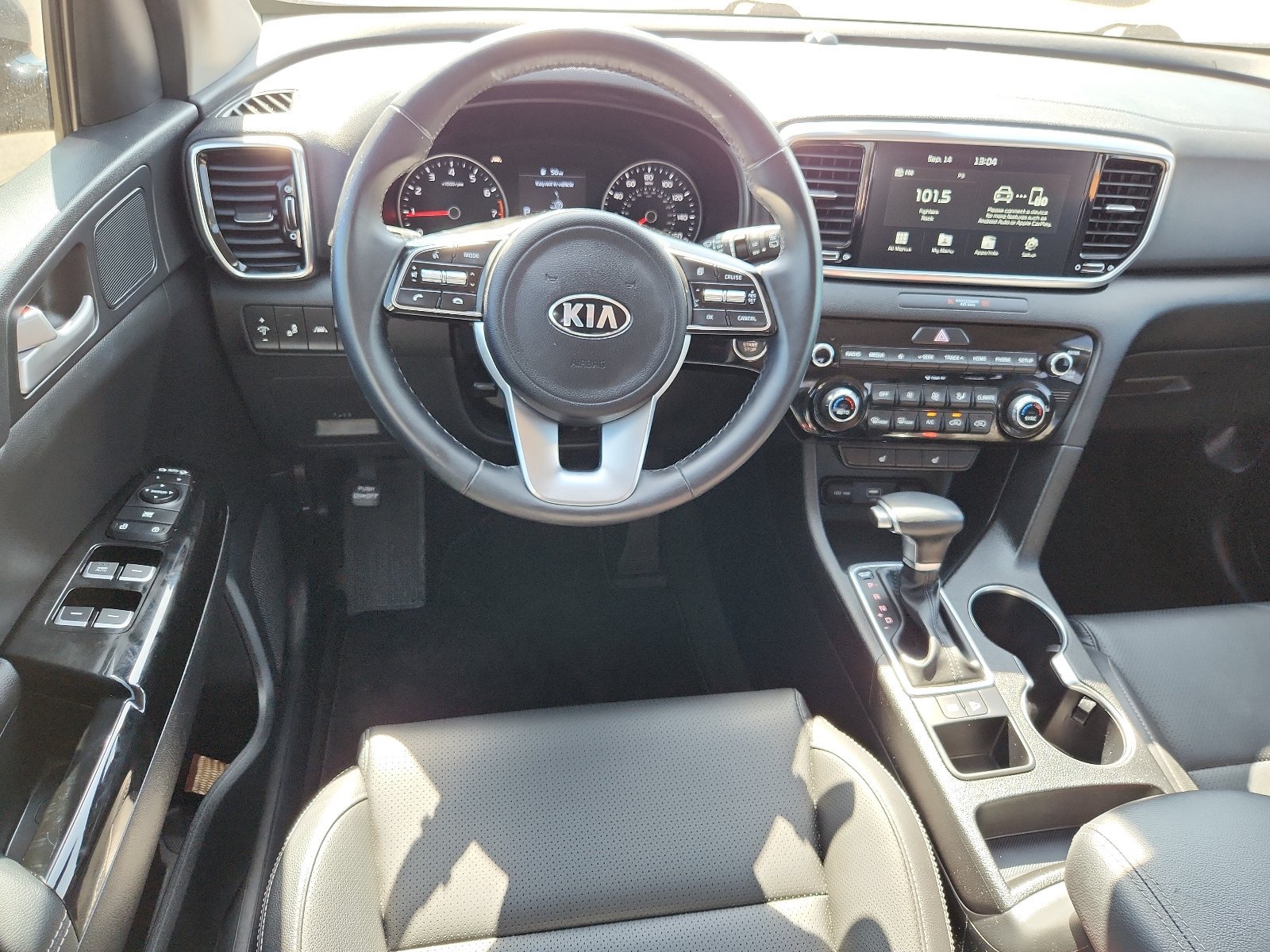 2021 Kia Sportage EX - Photo 9