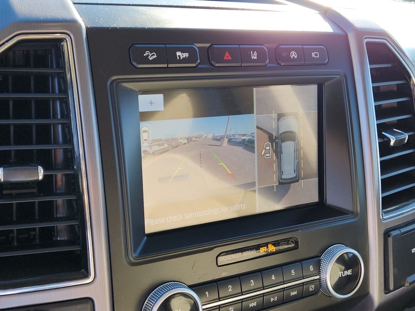 2021 Ford Expedition Platinum - Photo 15