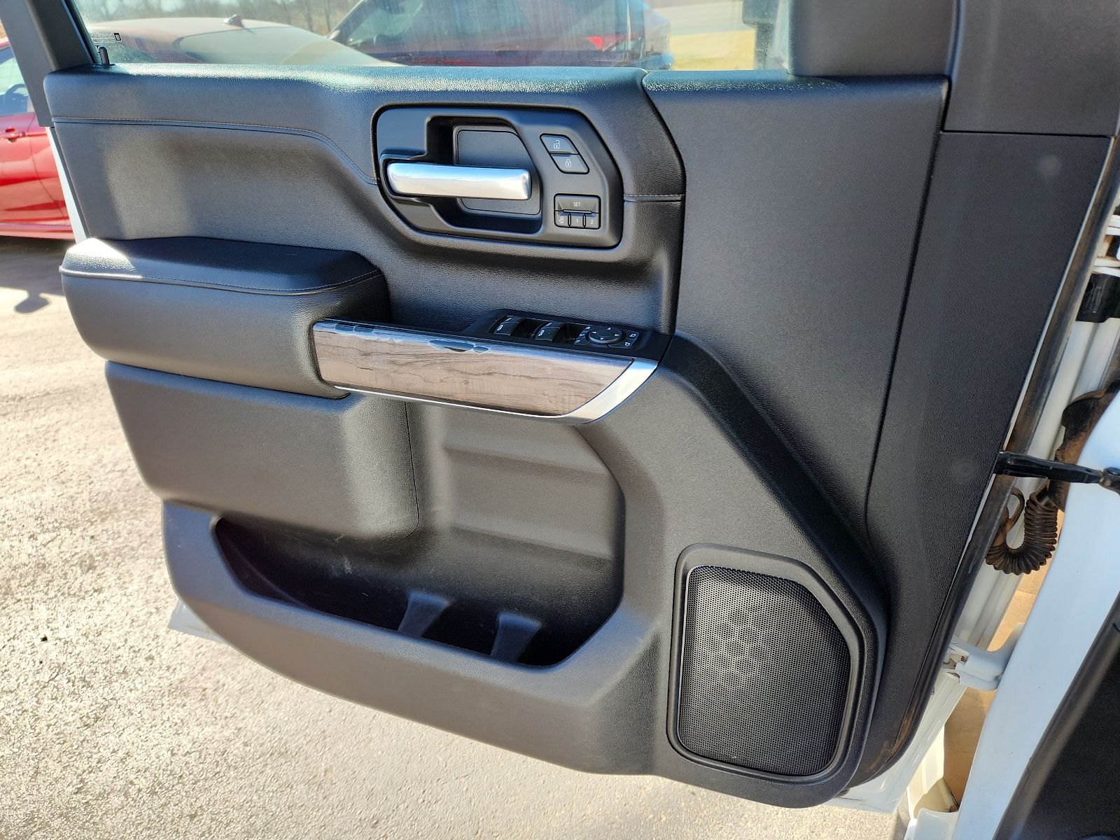 2020 Chevrolet Silverado 2500HD LTZ - Photo 12
