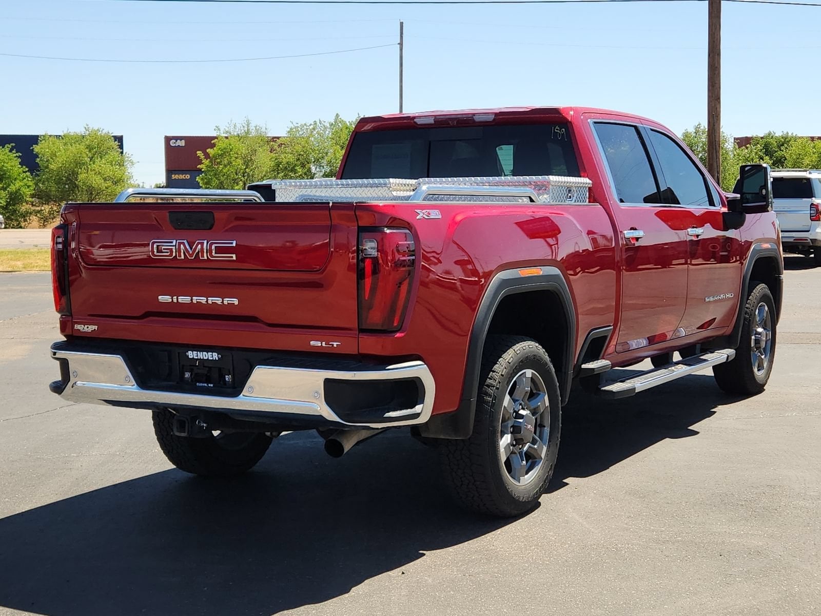2025 GMC Sierra 2500HD SLT - Photo 4