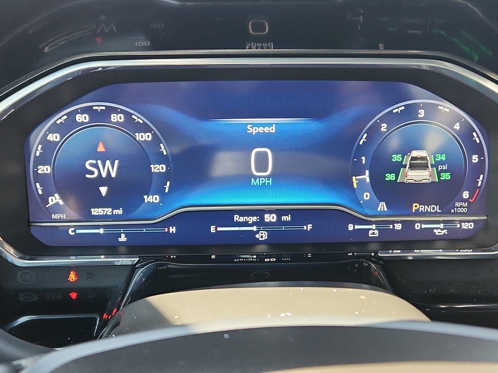 2023 Chevrolet Silverado 1500 RST - Photo 18