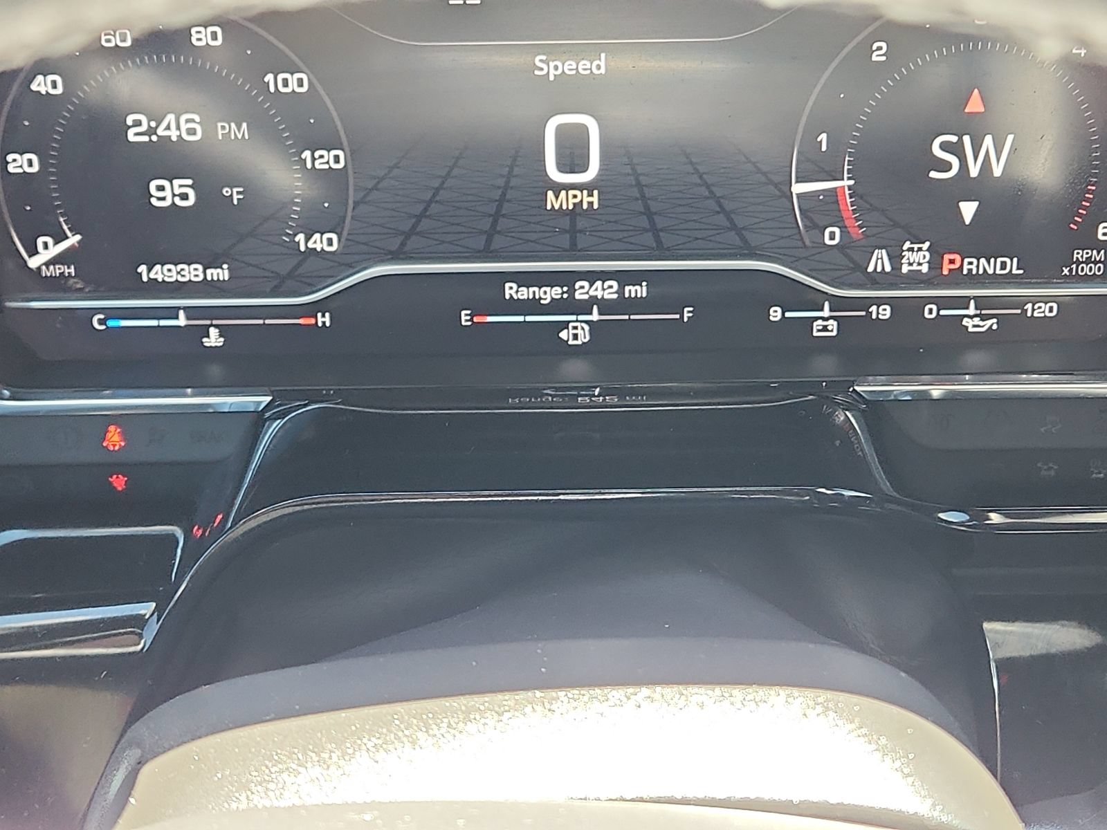 2025 GMC Sierra 2500HD SLT - Photo 17