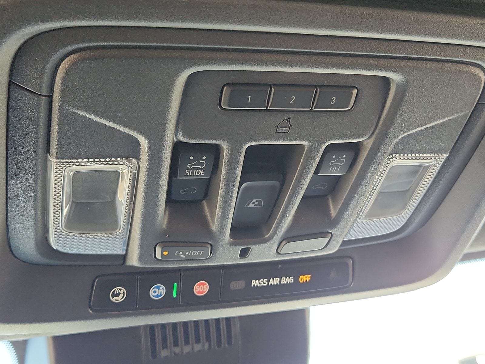 2024 GMC Sierra 2500HD Denali Ultimate - Photo 15