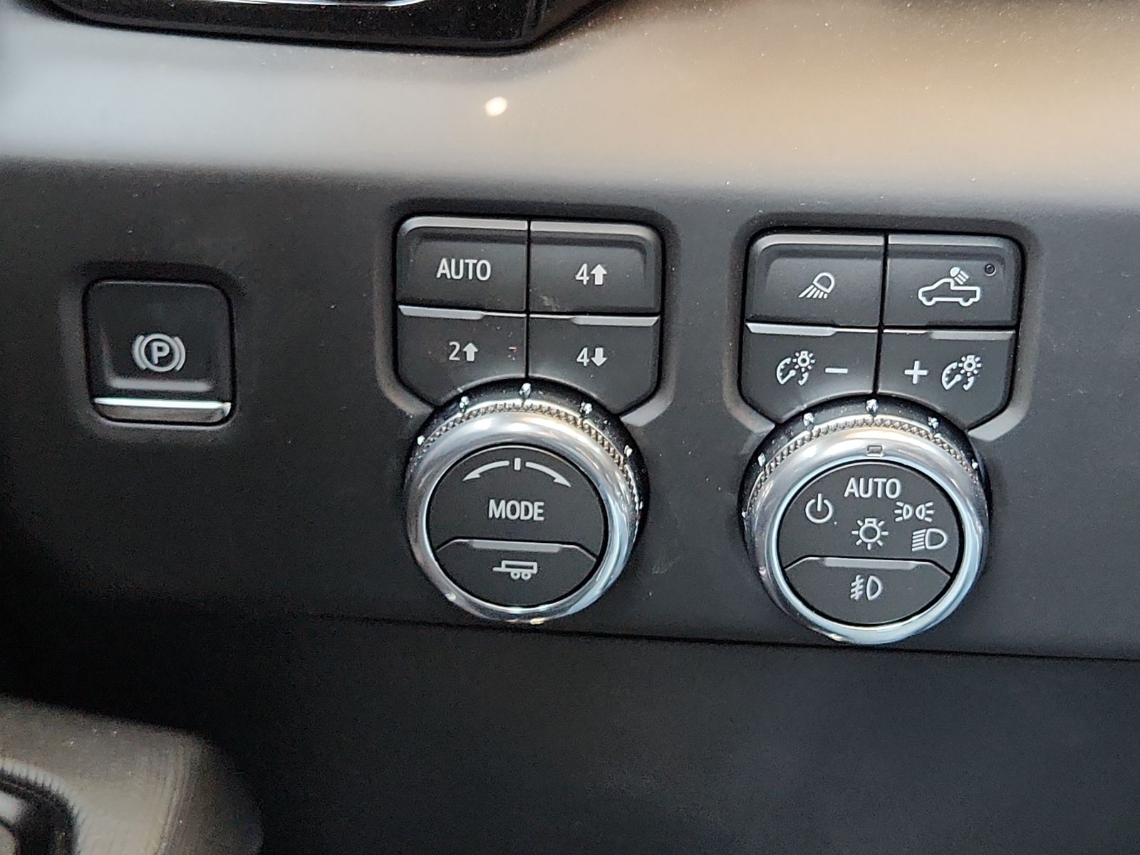 2026 GMC Sierra 1500 AT4X - Photo 16