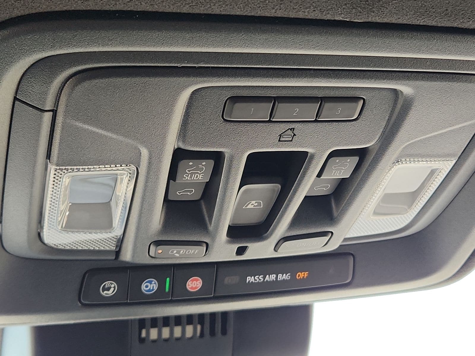 2026 GMC Sierra 1500 AT4X - Photo 14