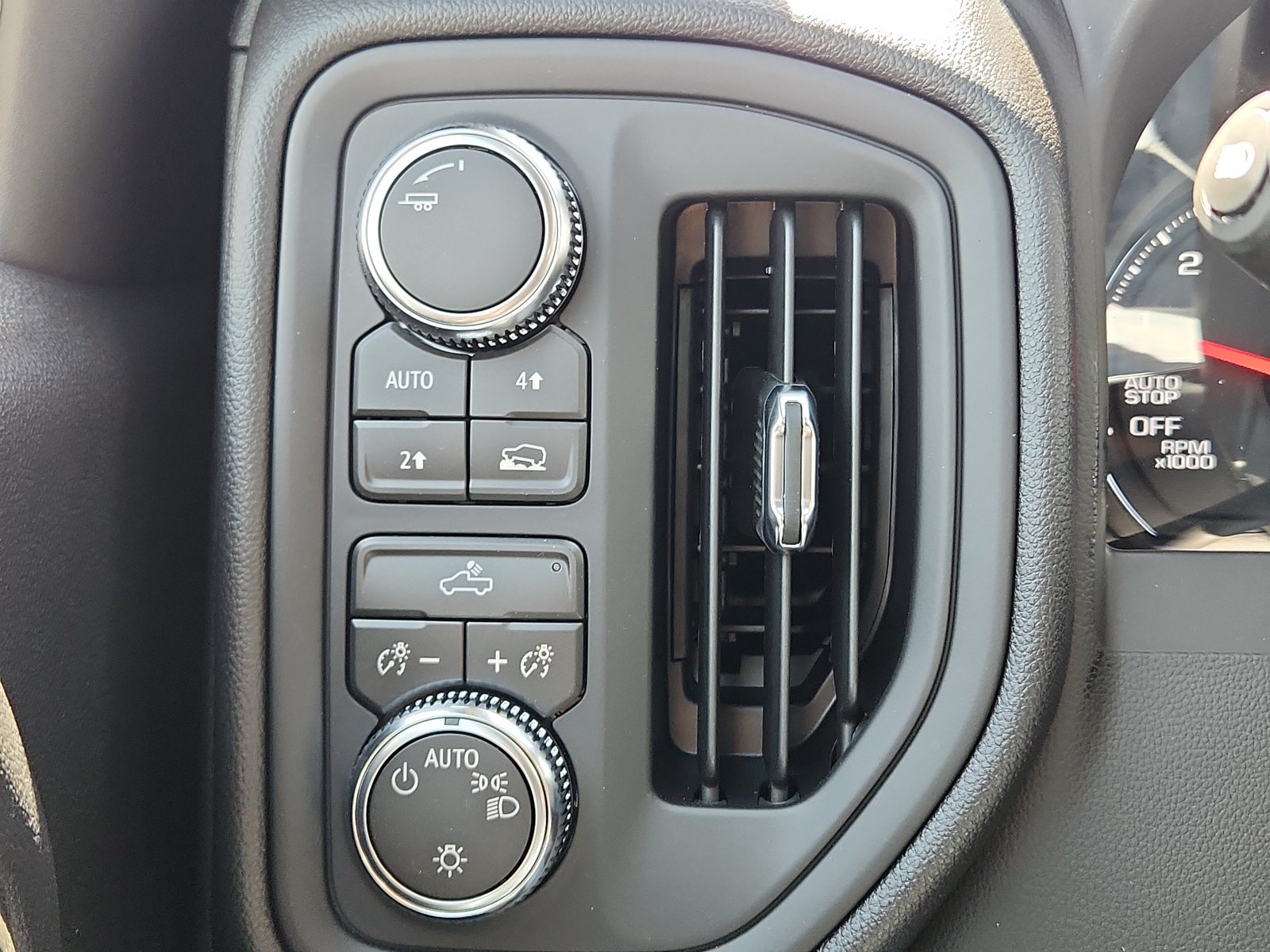 2026 GMC Sierra 1500 Pro - Photo 14