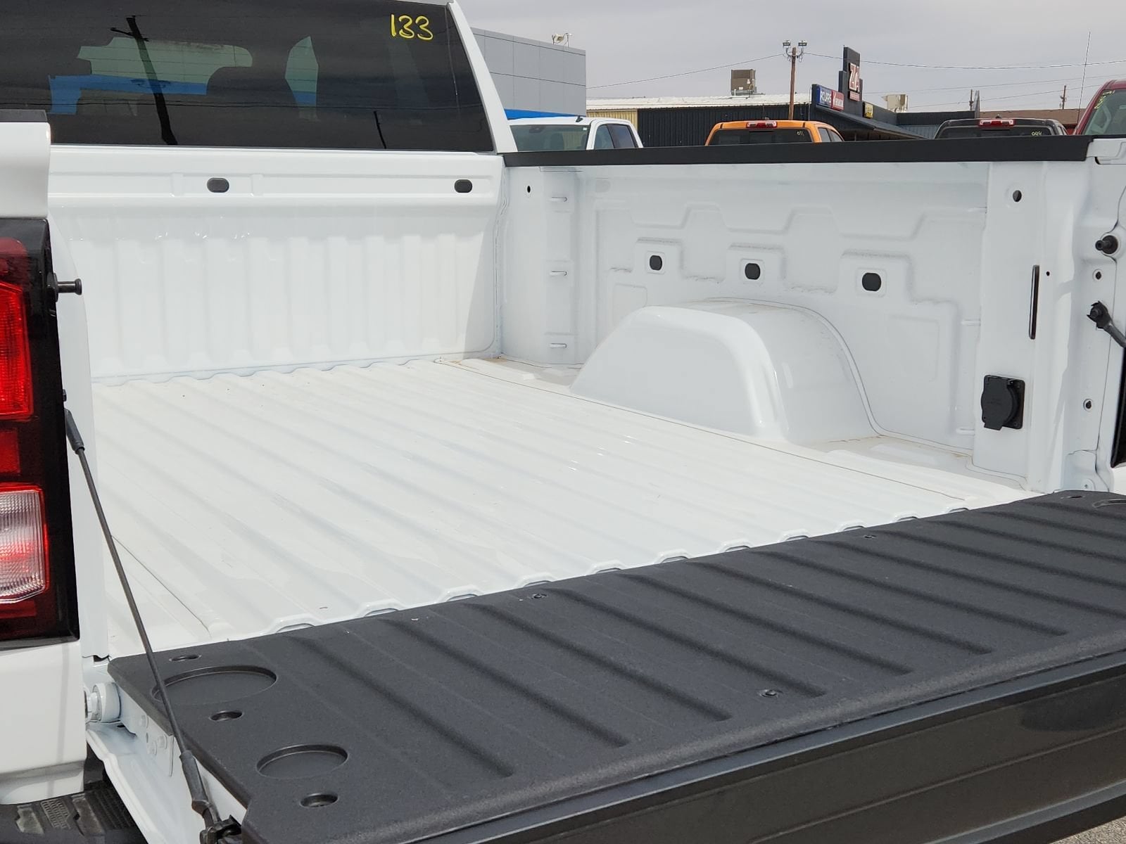 2026 GMC Sierra 1500 Pro - Photo 8