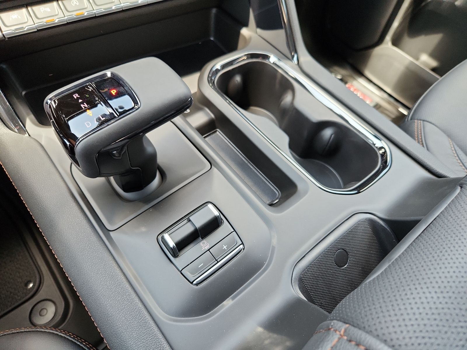 2026 GMC Sierra 1500 AT4 - Photo 16