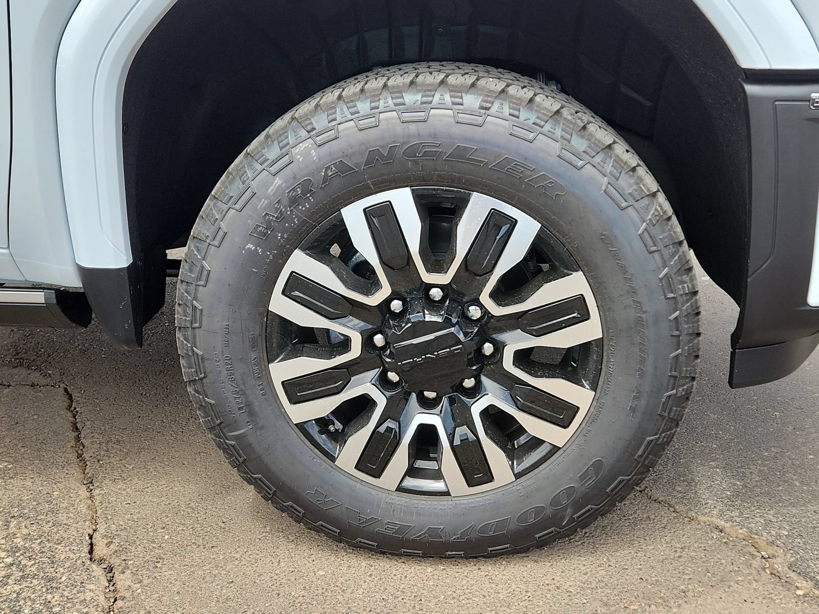 2026 GMC Sierra 2500HD Denali Ultimate - Photo 7
