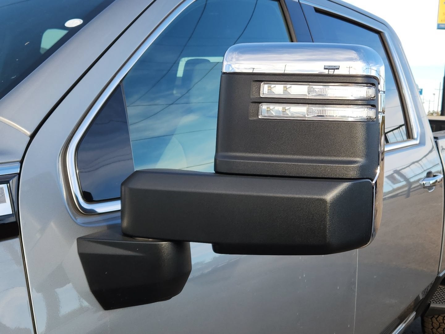 2026 GMC Sierra 2500HD SLT - Photo 8