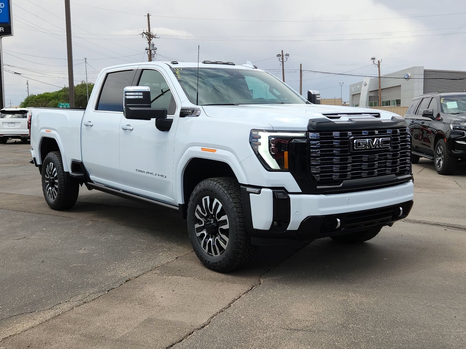 2026 GMC Sierra 2500HD Denali Ultimate - Photo 6