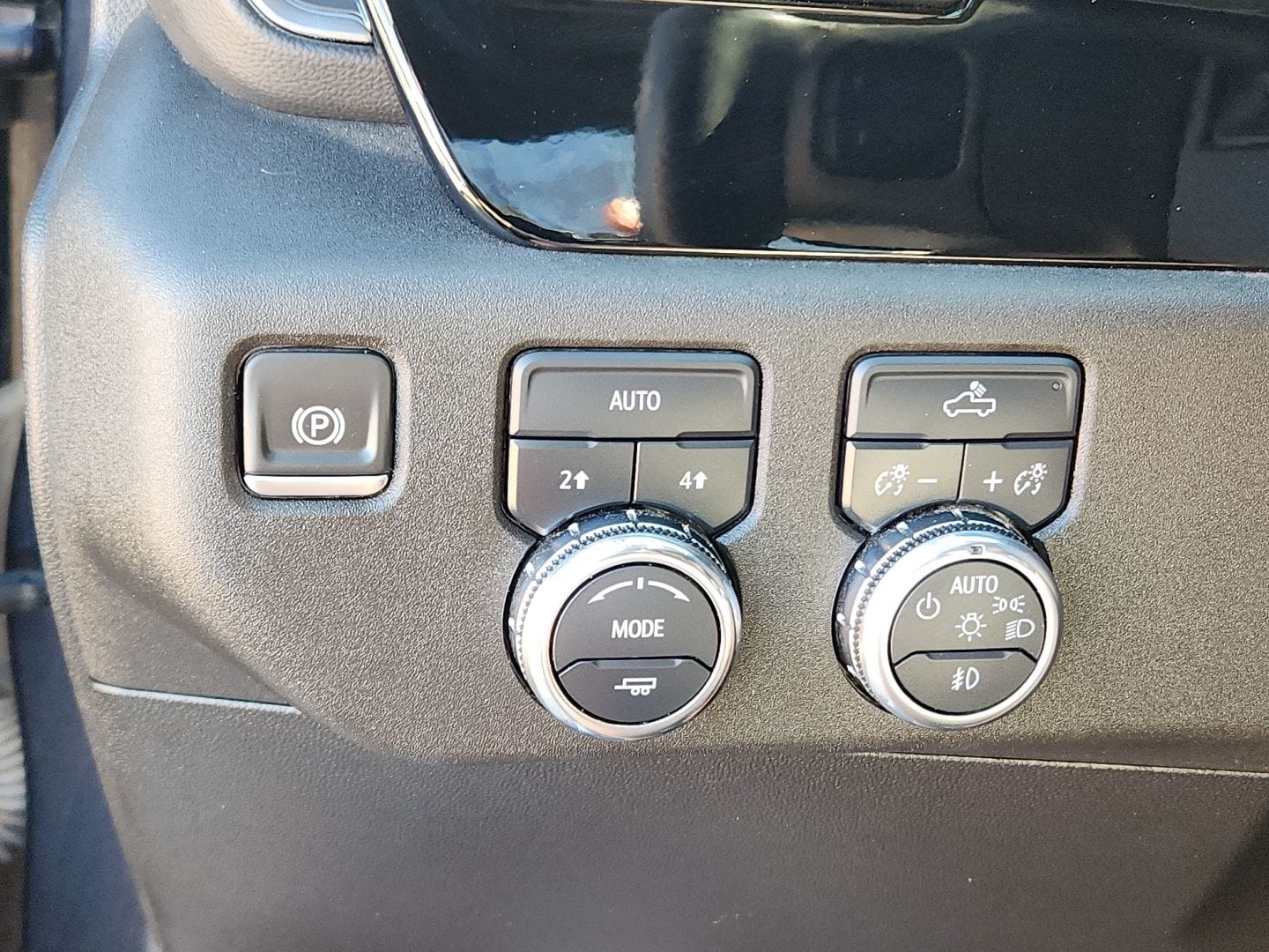 2024 GMC Sierra 1500 Elevation - Photo 16