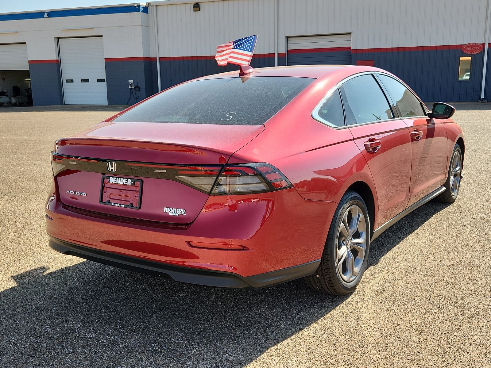 2024 Honda Accord EX - Photo 4
