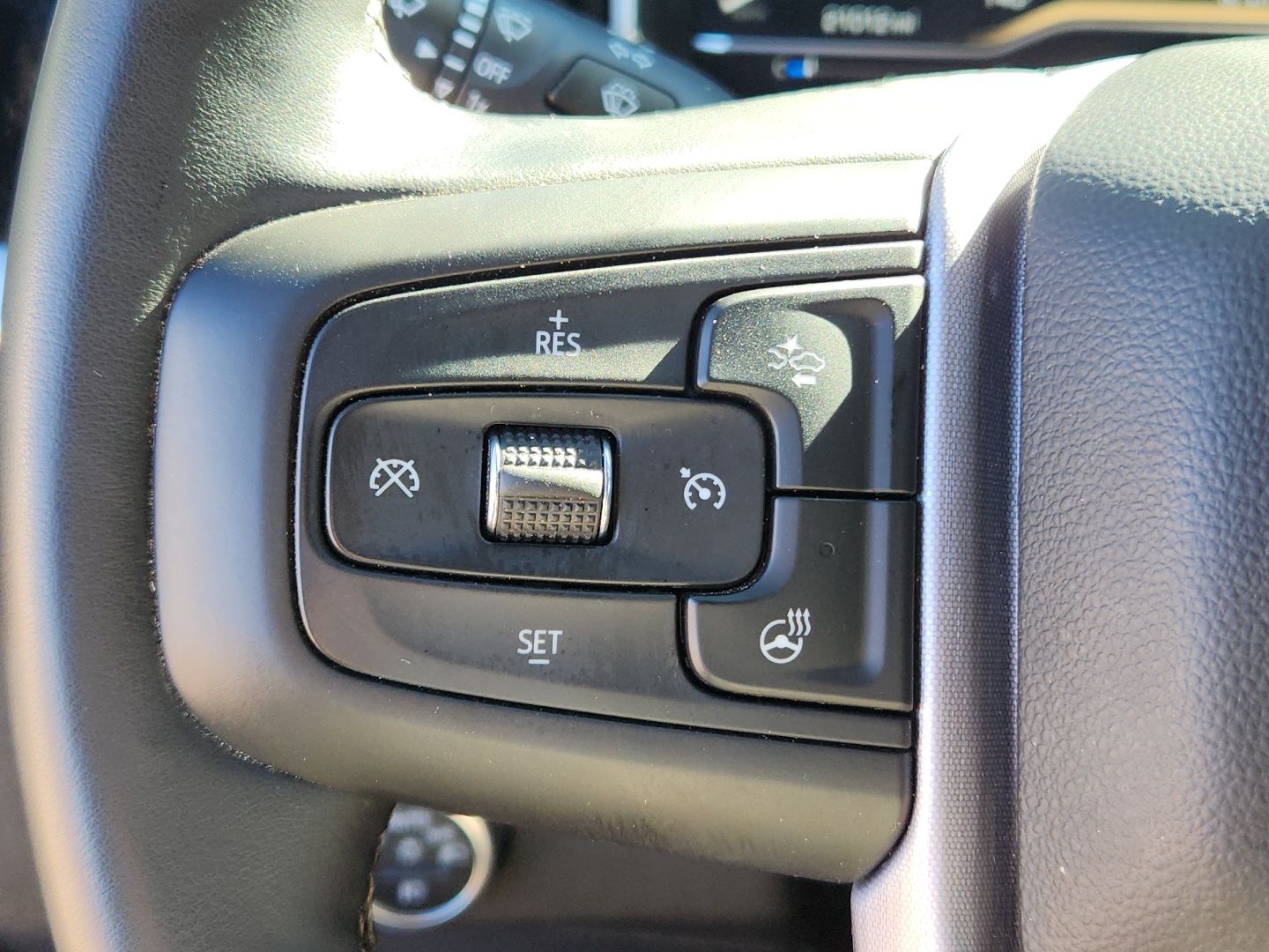 2024 GMC Sierra 1500 Elevation - Photo 17