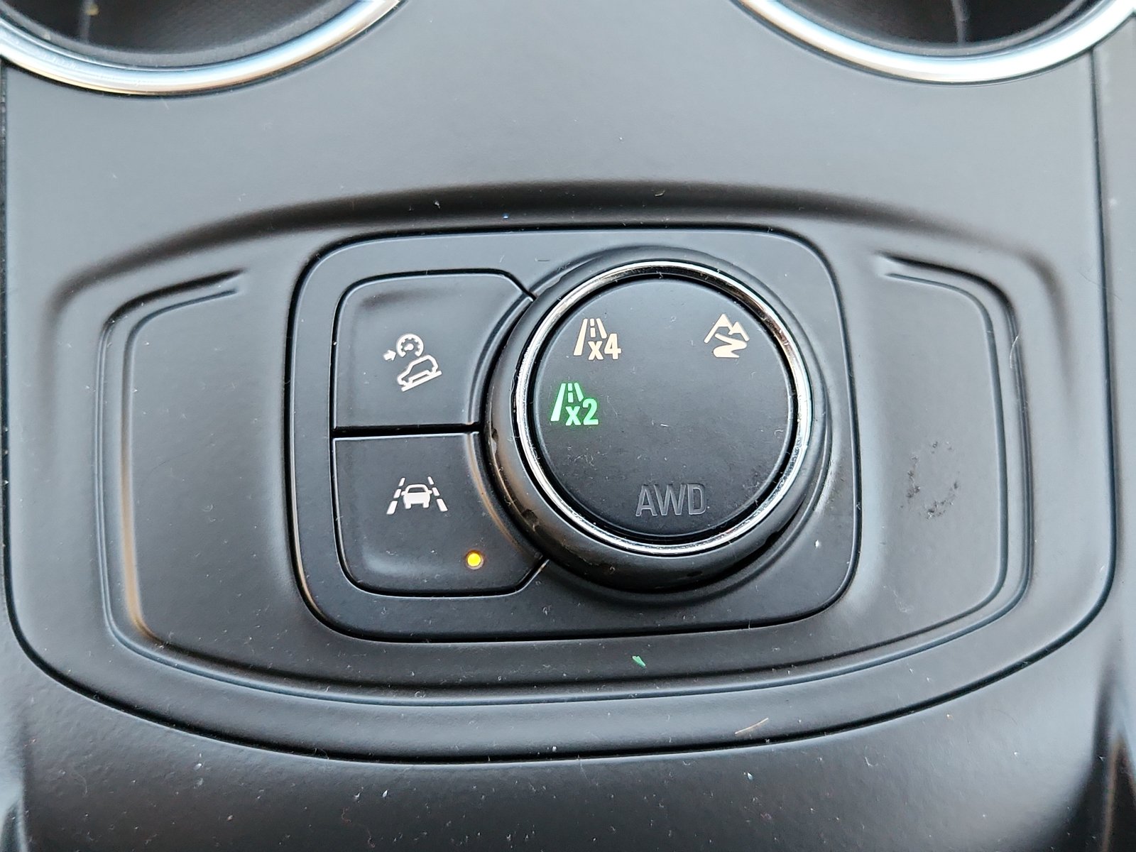 2024 GMC Terrain SLE - Photo 13