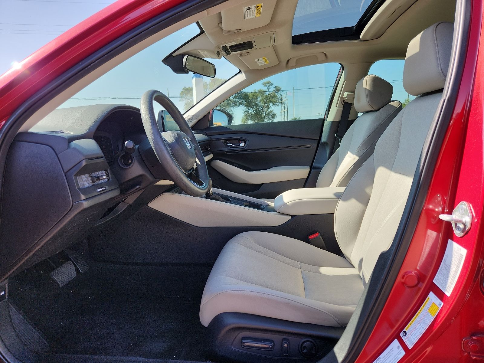 2024 Honda Accord EX - Photo 10