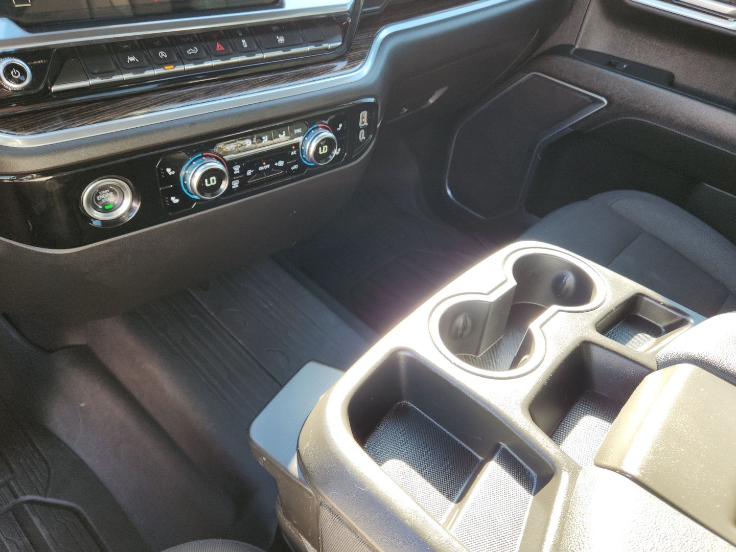 2024 GMC Sierra 1500 Elevation - Photo 19