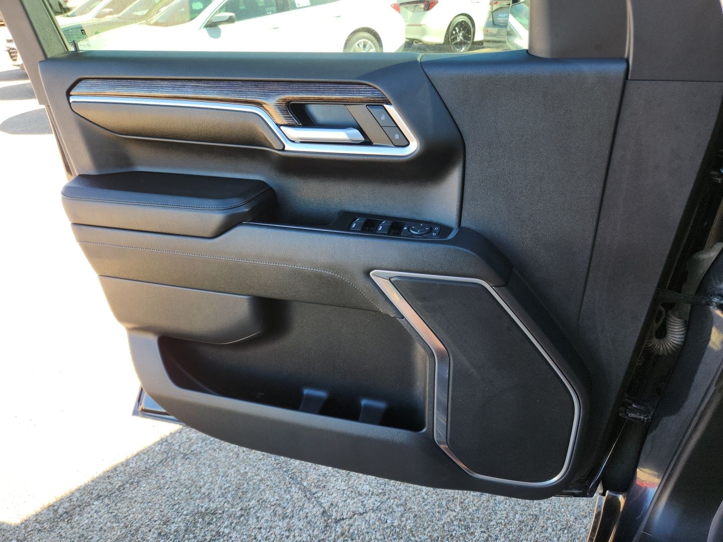 2024 GMC Sierra 1500 Elevation - Photo 12