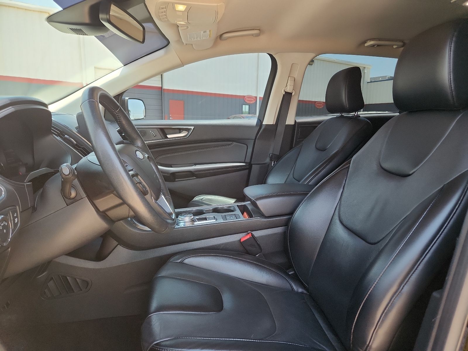 2022 Ford Edge Titanium - Photo 10