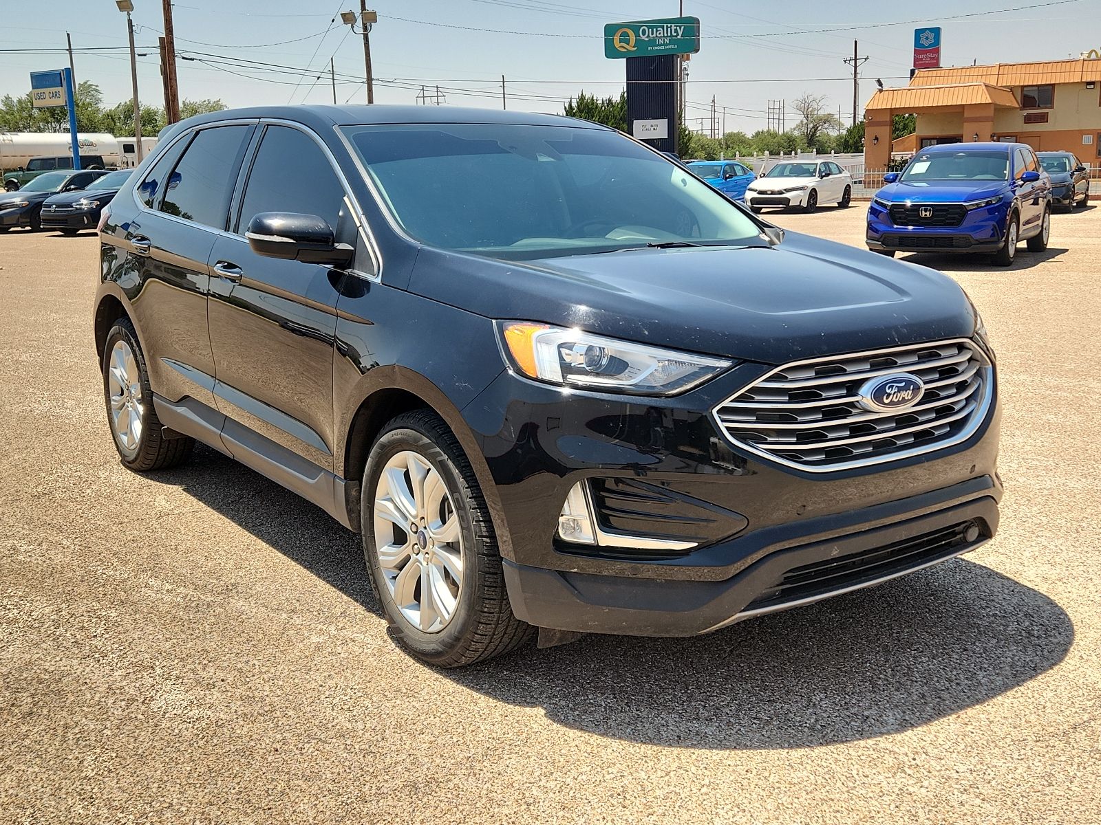 2022 Ford Edge Titanium - Photo 6