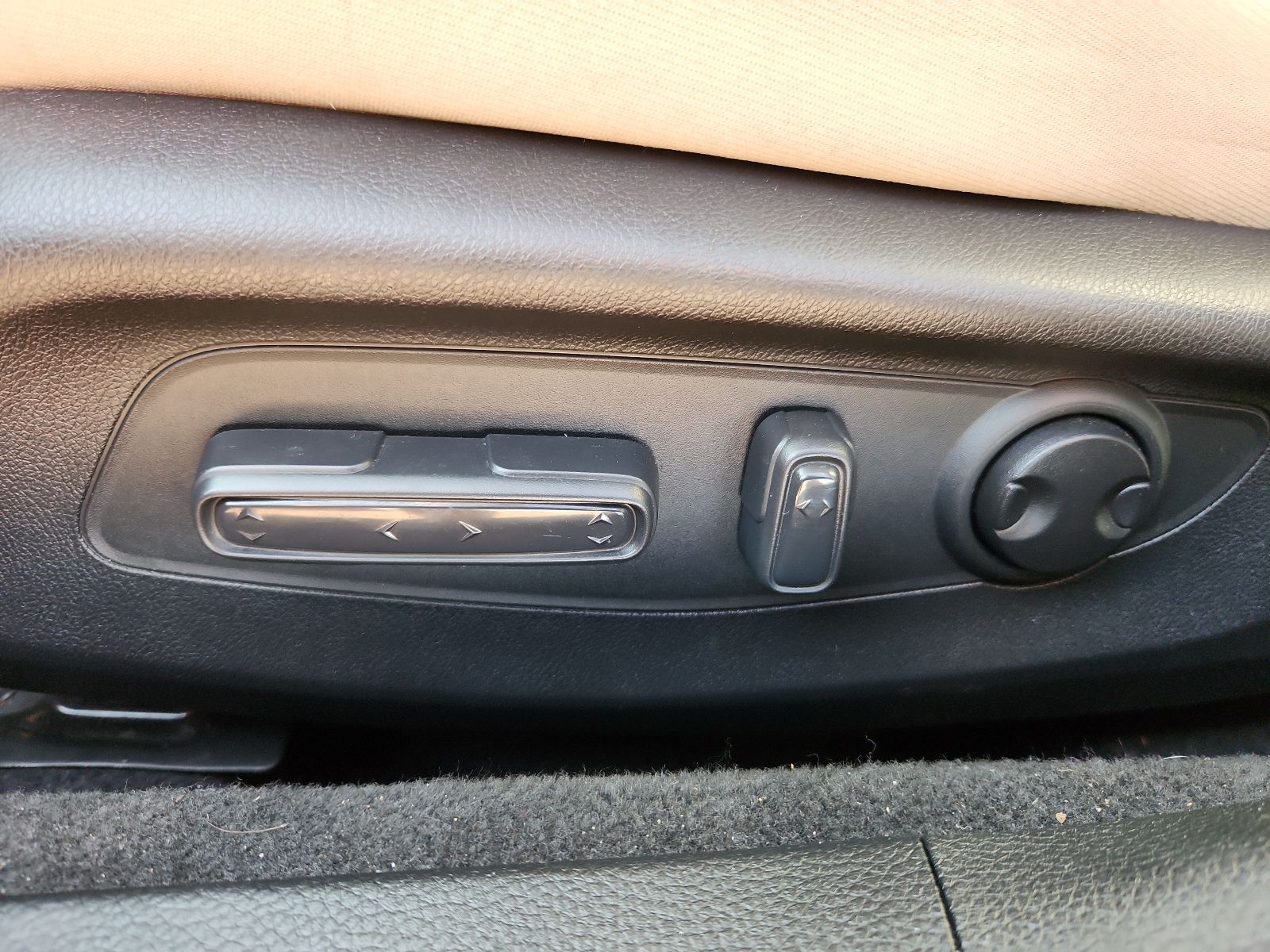2024 Honda Accord EX - Photo 11