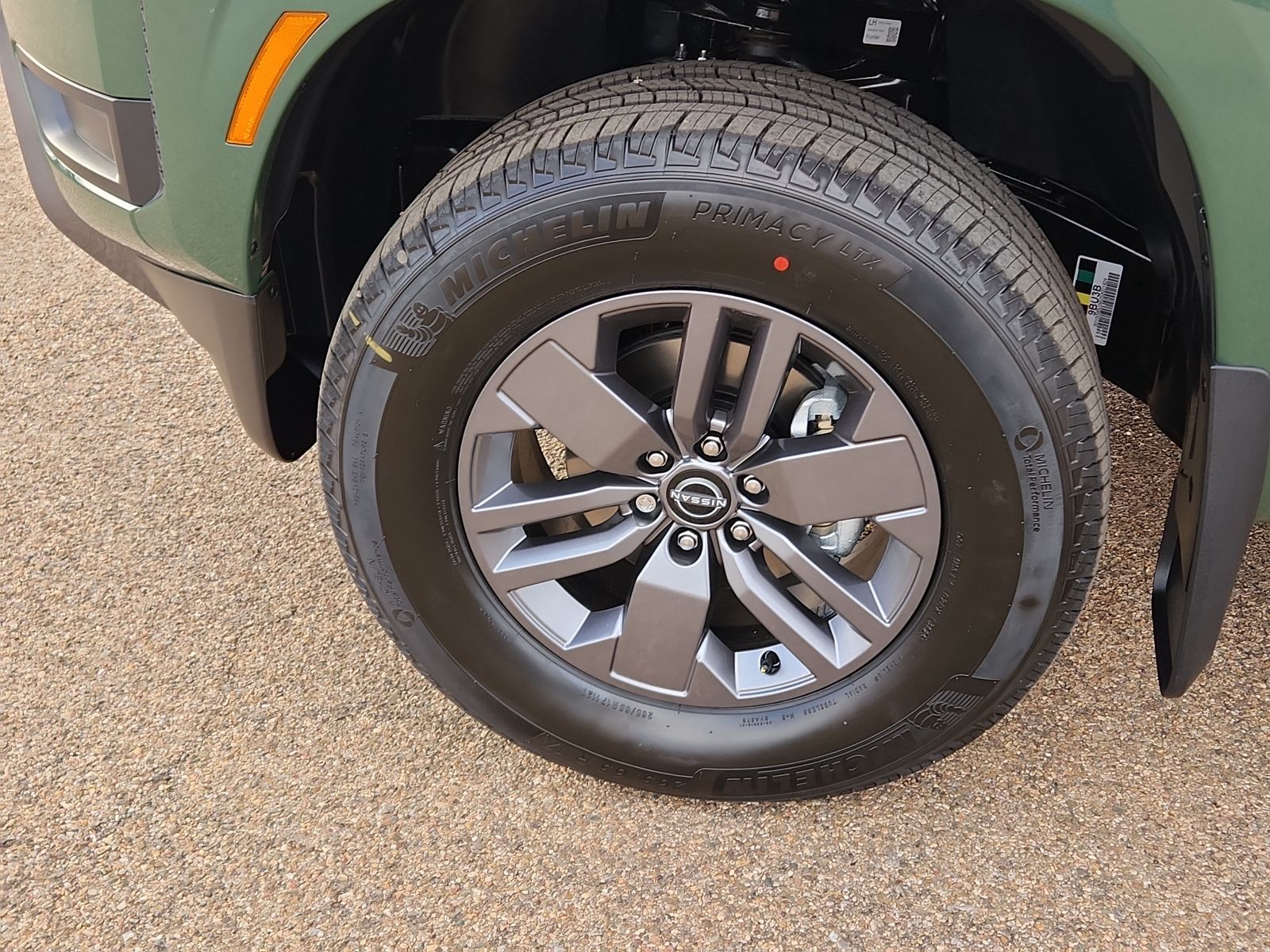 2026 Nissan Frontier SV - Photo 6