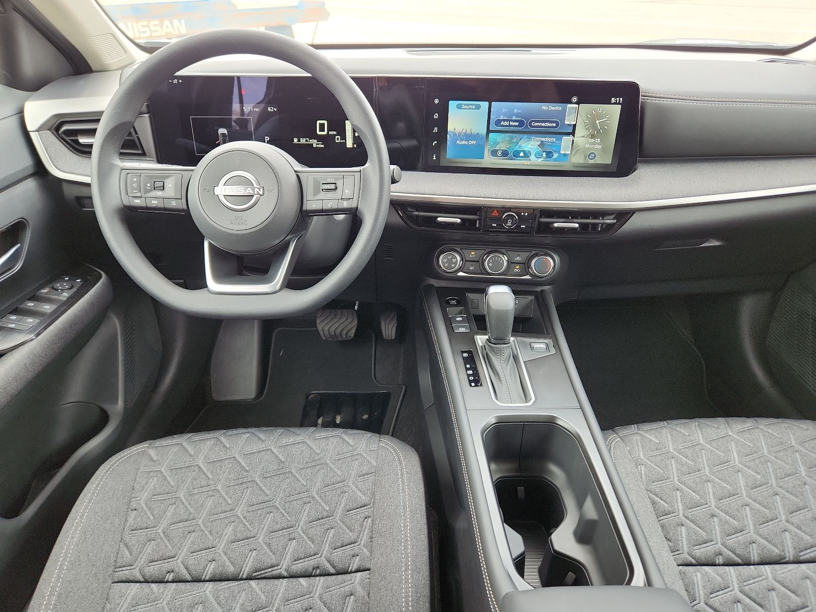 2025 Nissan Kicks SV AWD - Photo 10