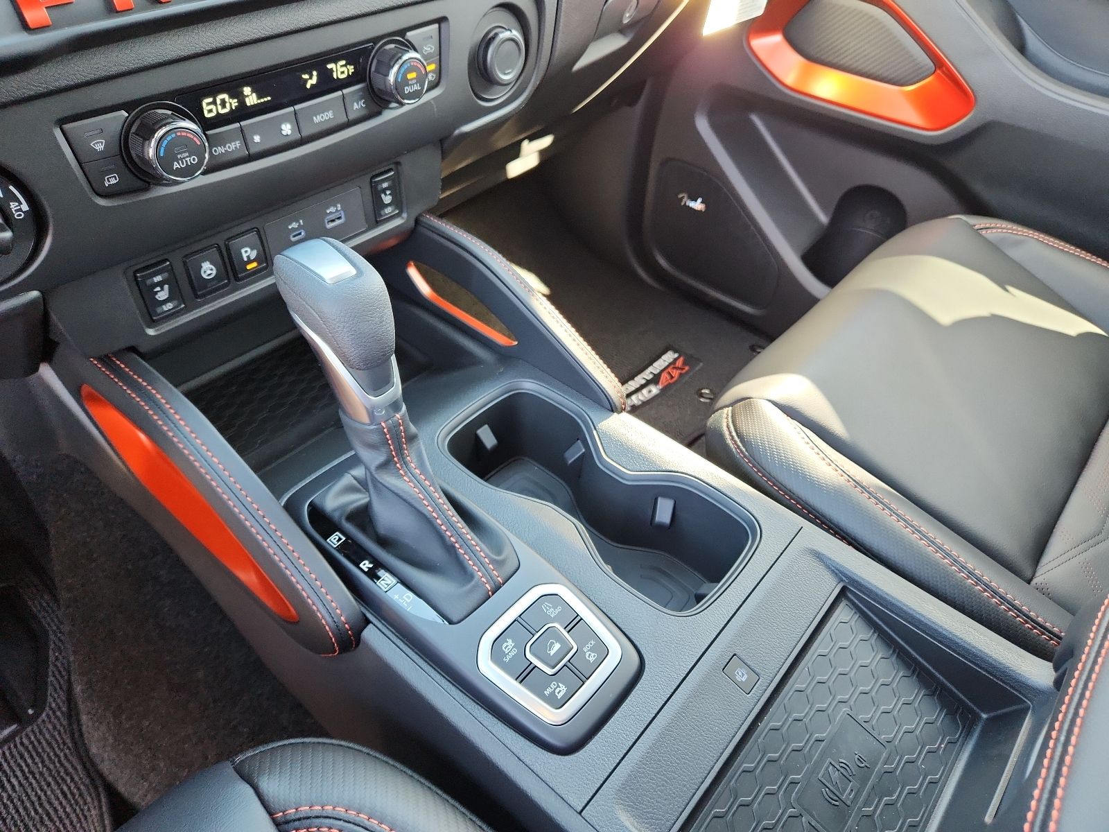 2026 Nissan Frontier PRO-4X - Photo 18