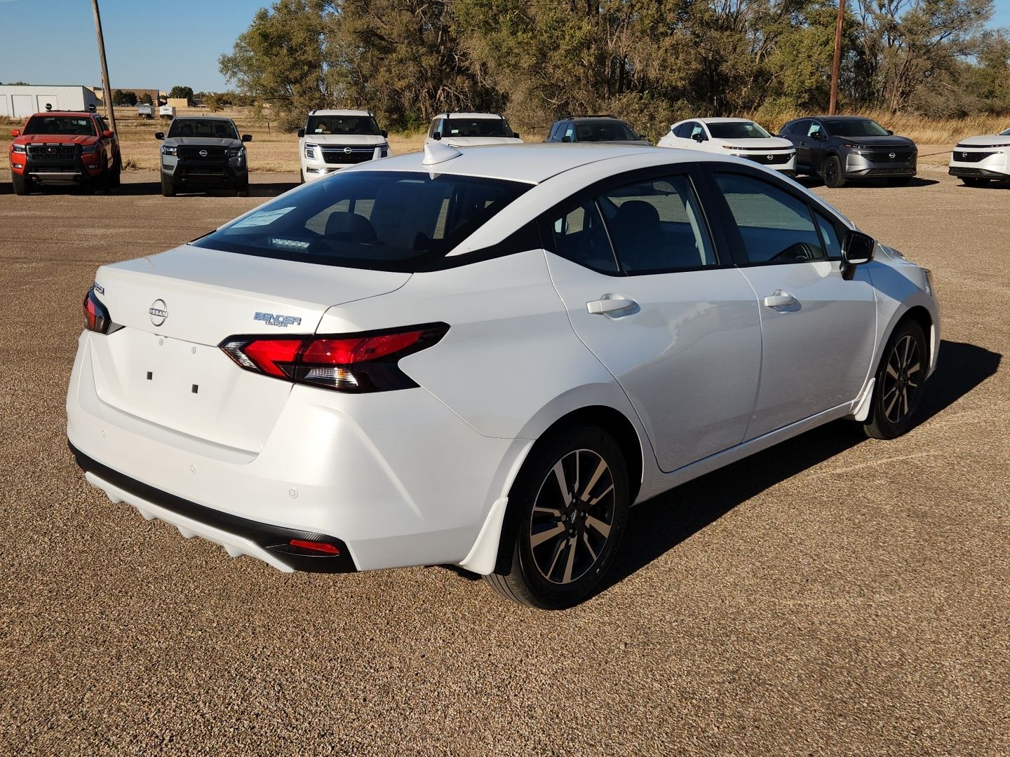 2025 Nissan Versa Sedan SV - Photo 4