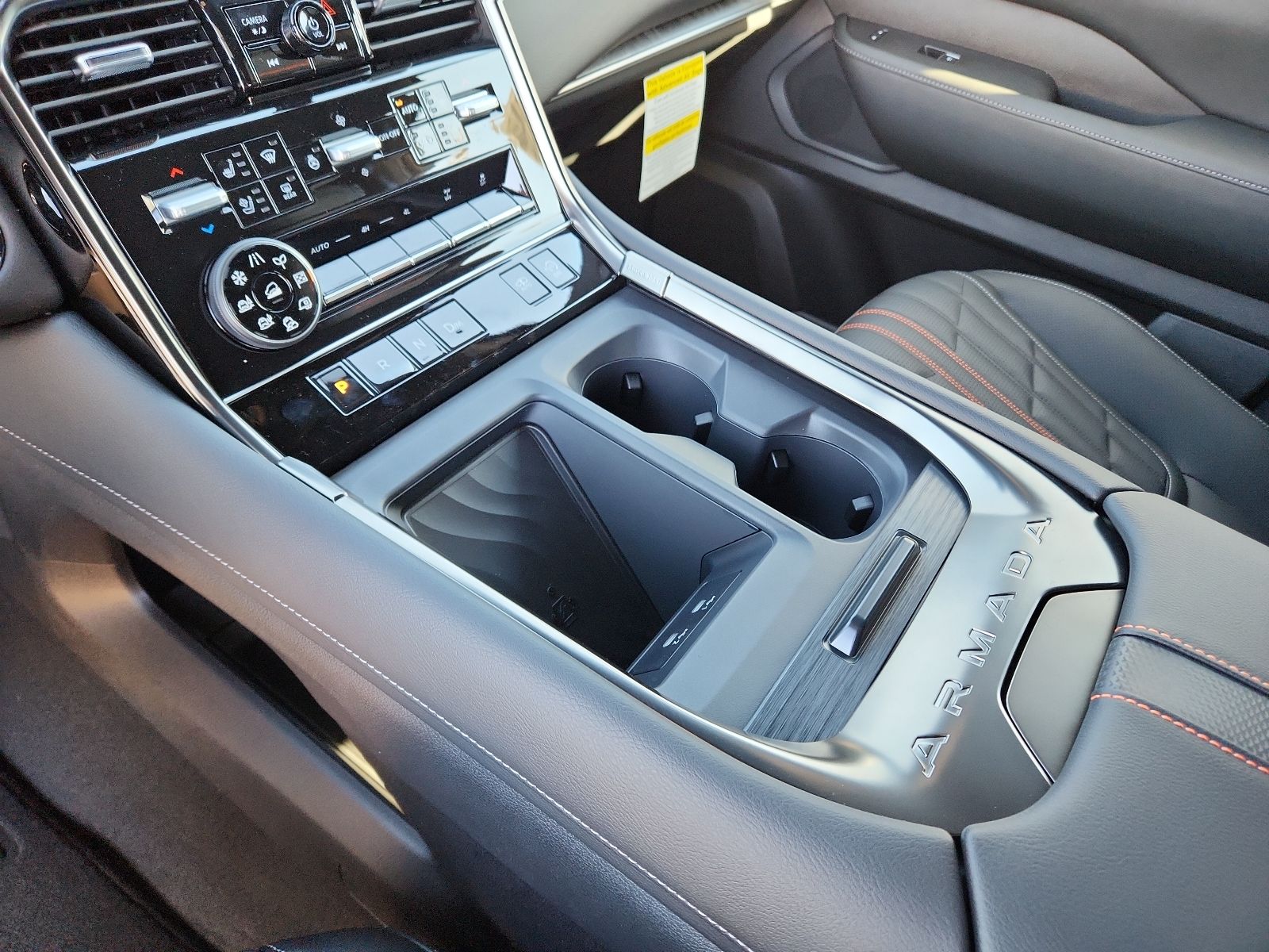 2026 Nissan Armada PRO-4X - Photo 20