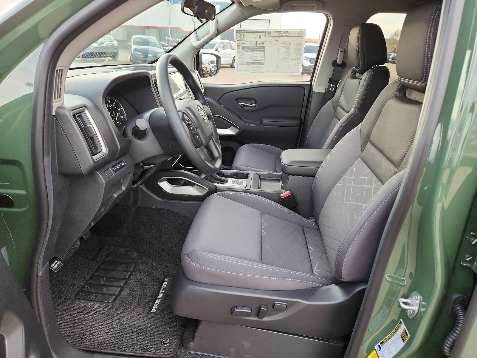 2026 Nissan Frontier SV - Photo 10