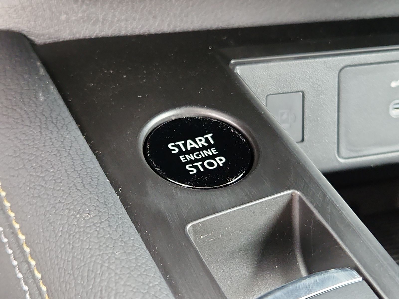 2025 Nissan Kicks SV AWD - Photo 19