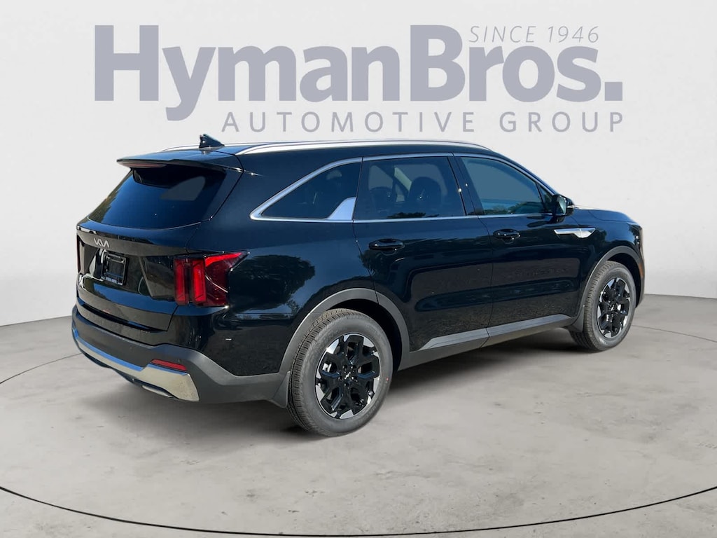 New 2026 Kia Sorento S FWD