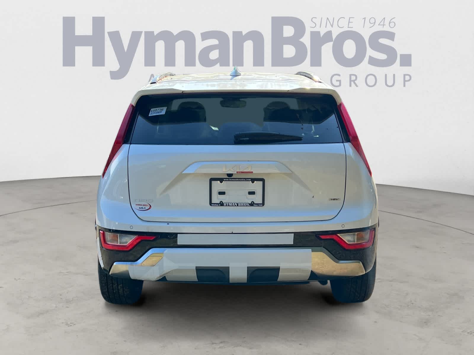 2025 Kia Niro EX Touring photo 4