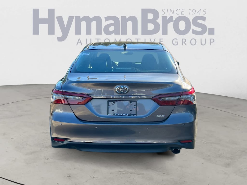 Used 2021 Toyota Camry XLE Auto (Natl)