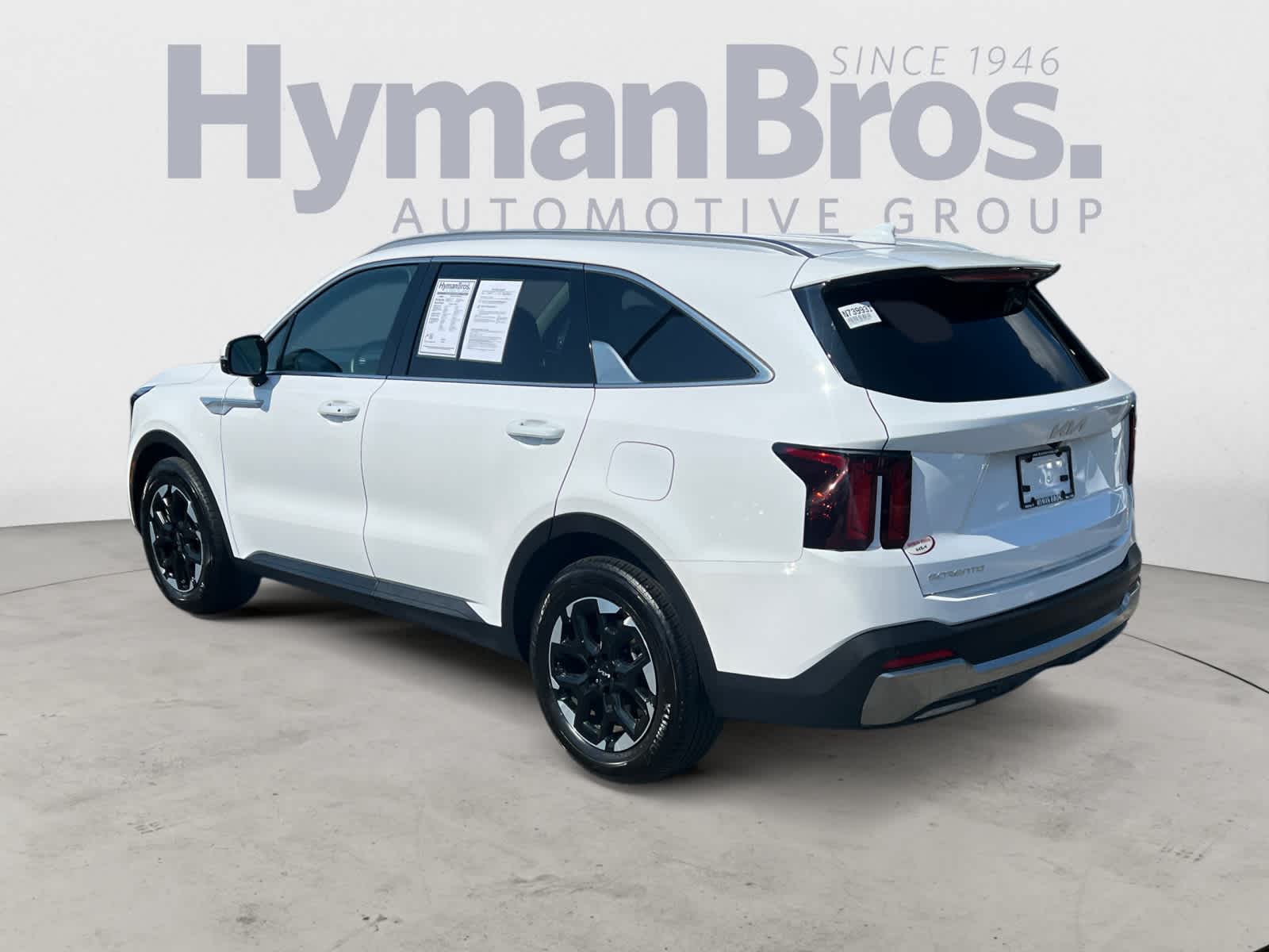 2025 Kia Sorento S - Photo 6