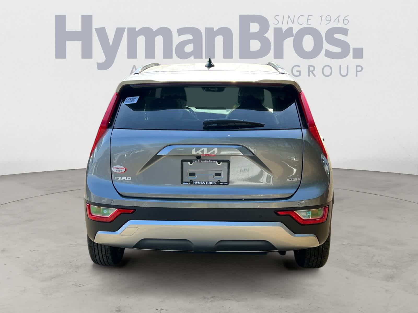 2025 Kia Niro EX photo 4