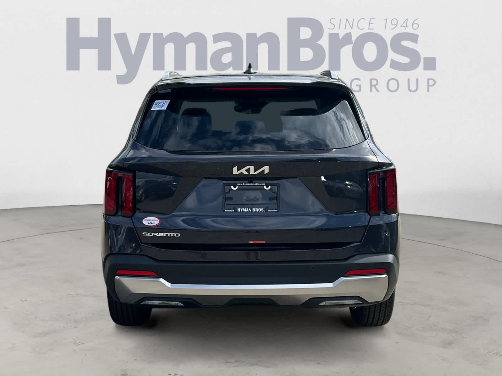 2025 Kia Sorento S photo 4