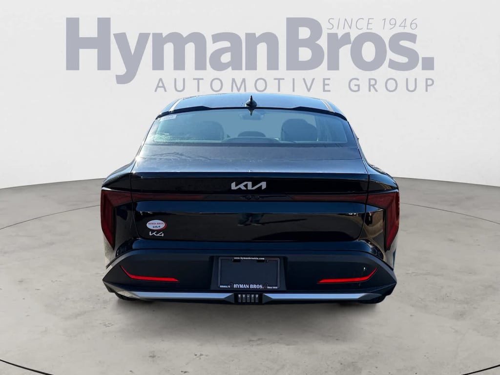 New 2025 Kia K4 EX FWD